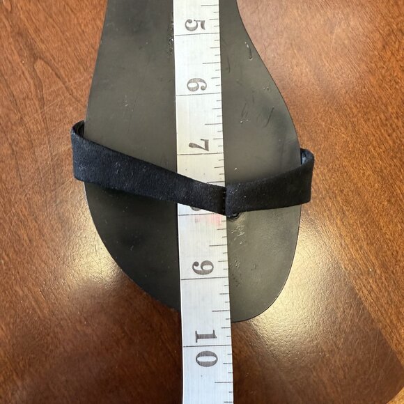 Gorgeous Sawtooth Giuseppe Zanotti Flat Thong Sandals 38.5 EUC - Picture 8 of 8